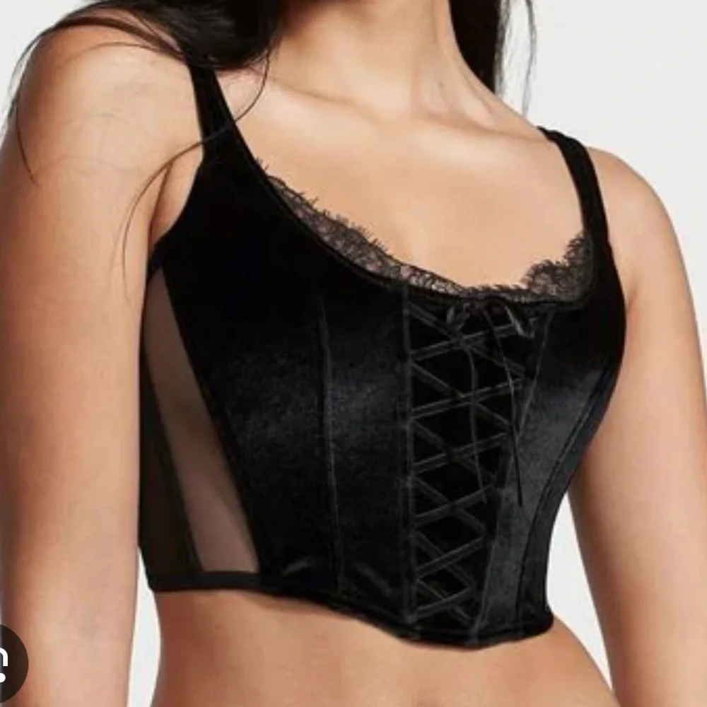 Victorias Secret Elegant Black Lace-Up Corset Top